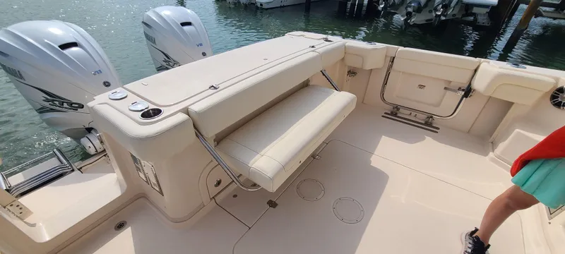  Yacht Photos Pics 2022 GRADY-WHITE 330 EXPRESS - Image 21