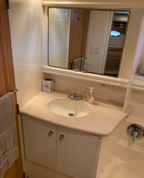 1997 Carver 500 Cockpit Motor Yacht
