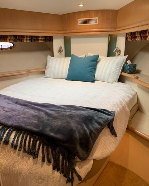 1997 Carver 500 Cockpit Motor Yacht