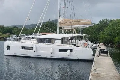 Lagoon 40