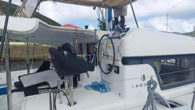 Charrette VI Yacht Photos Pics Lagoon 40