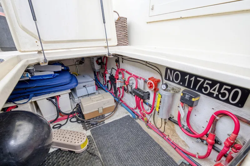 Ohana Kai Yacht Photos Pics 