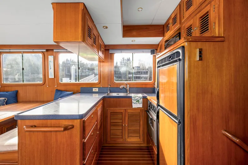 Ohana Kai Yacht Photos Pics 