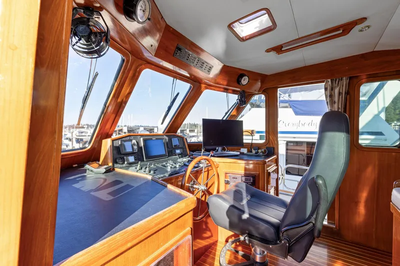 Ohana Kai Yacht Photos Pics 