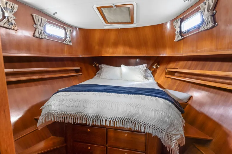 Ohana Kai Yacht Photos Pics 