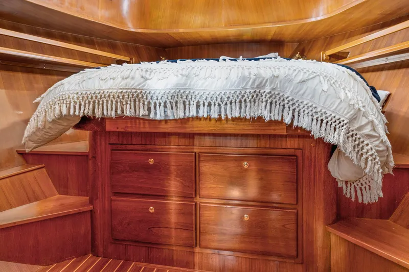 Ohana Kai Yacht Photos Pics 