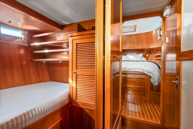 Ohana Kai Yacht Photos Pics 