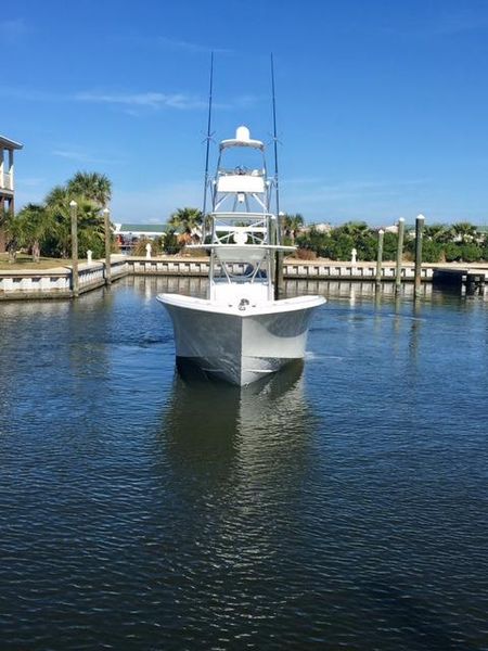 2010 Yellowfin 42 Center Console