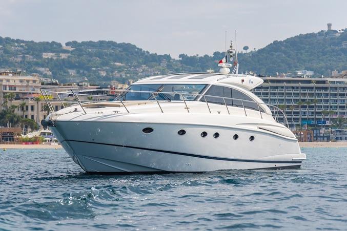 2009 Princess V53