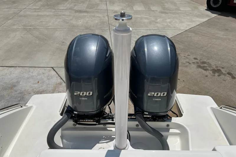 Fighting Irish Yacht Photos Pics Yamaha F200 engines