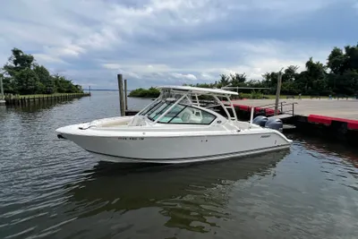 Pursuit DC 266 Dual Console