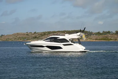 Sunseeker Manhattan 55