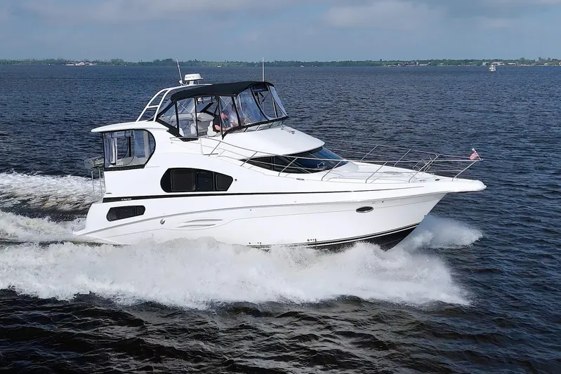 Bear Foot II Yacht Photos Pics 