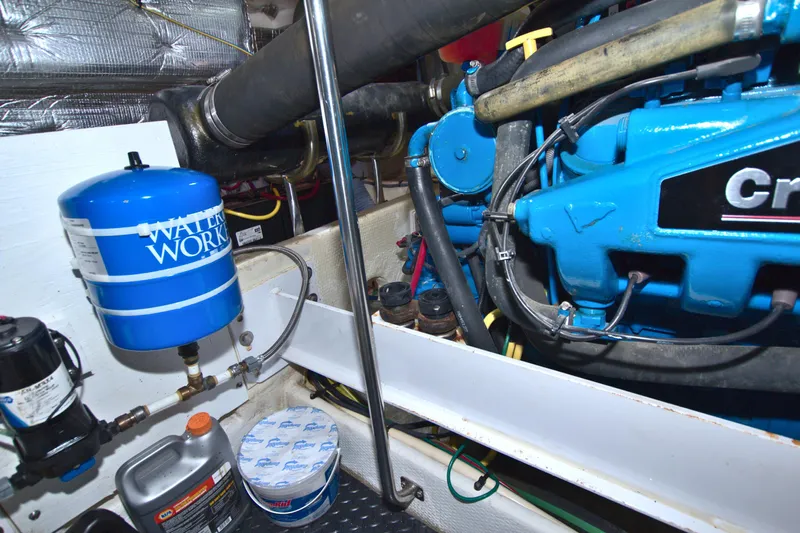 Bear Foot II Yacht Photos Pics 