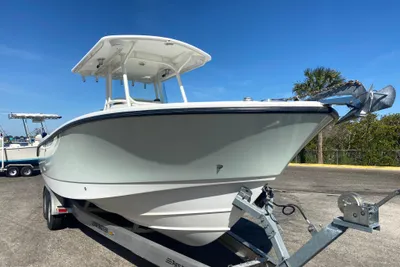 Edgewater 268CC