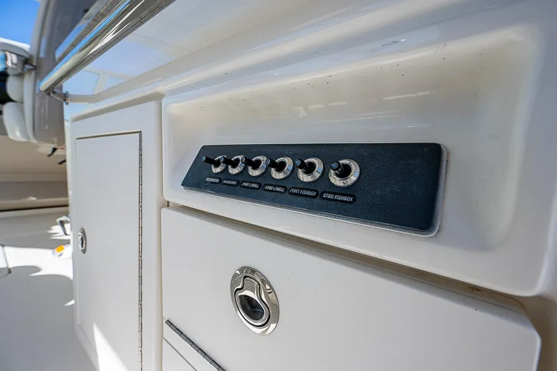  Yacht Photos Pics Control panel on a 2018 Boston Whaler 320 Vantage boat.