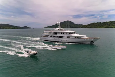 CRN AZUL V - 50 Metres
