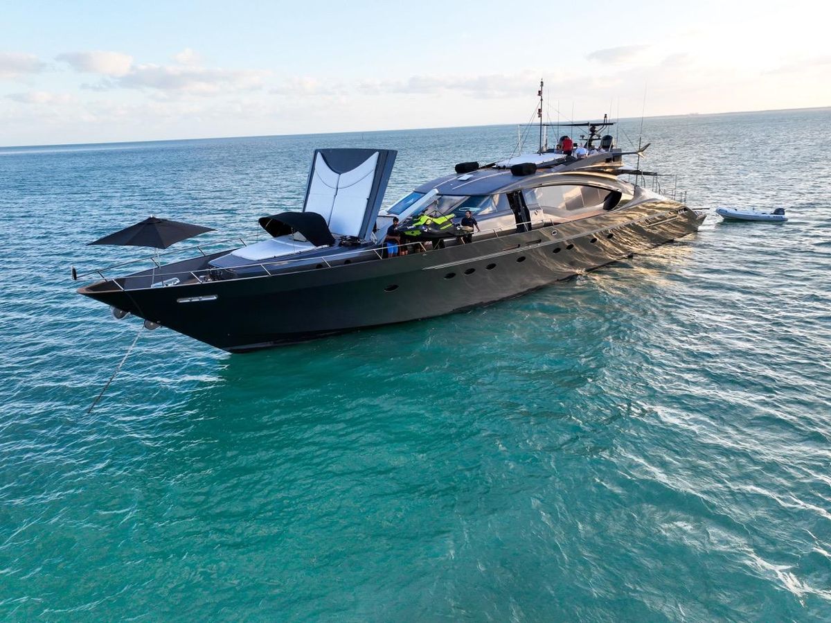 2003 Palmer Johnson 120 