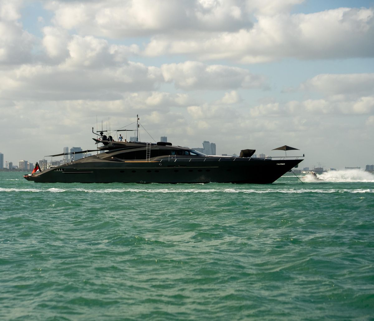 2003 Palmer Johnson 120 