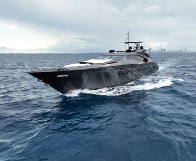 Yacht