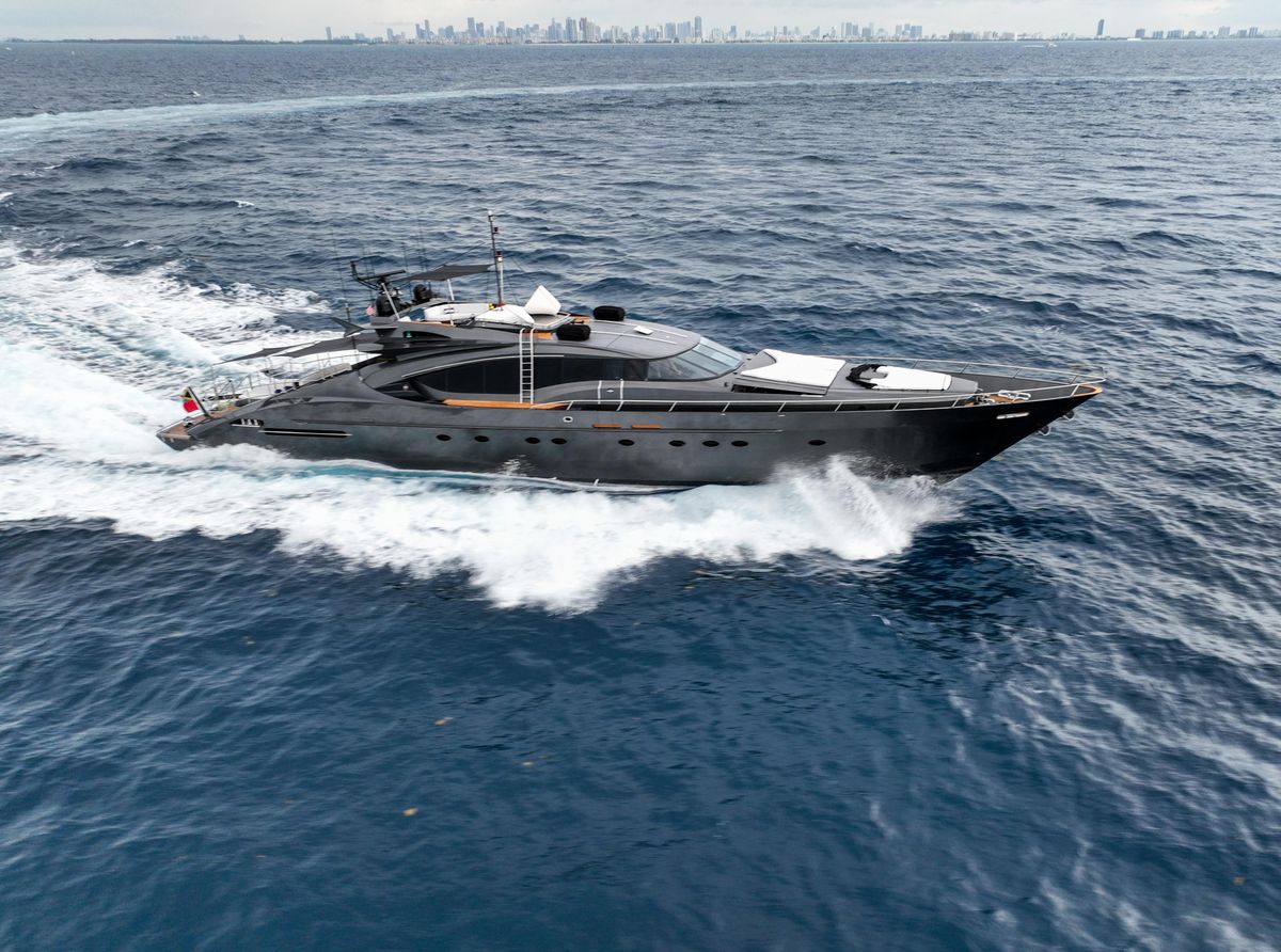 2003 Palmer Johnson 120 