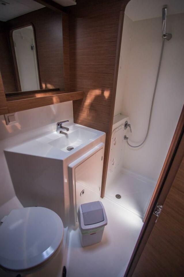 2018 Lagoon 42 