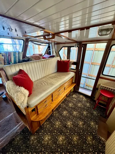 Salmonero Yacht Photos Pics 