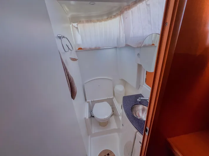 2006 Lagoon 44 Pc, El Cano II Yacht Photos Pics 