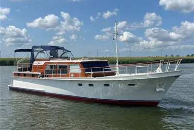 1984 Super Van Craft 13.80