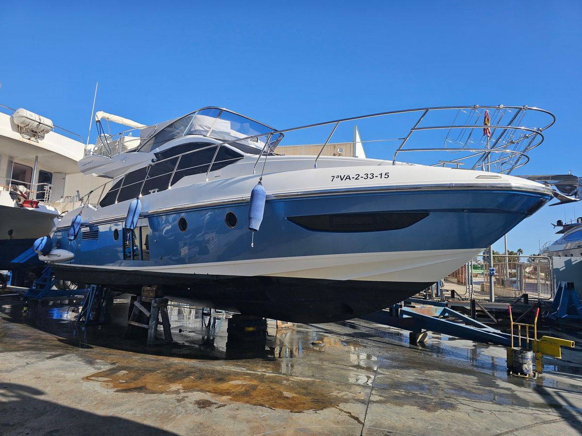 2015 Azimut 45 