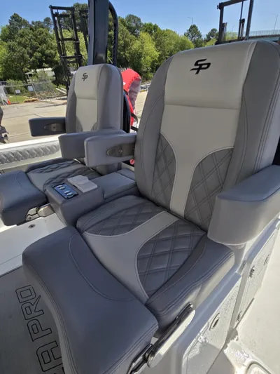 Sea Monroe Yacht Photos Pics 