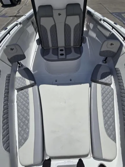 Sea Monroe Yacht Photos Pics 