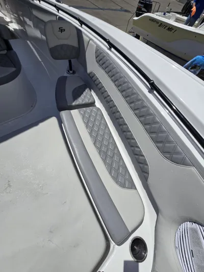 Sea Monroe Yacht Photos Pics 