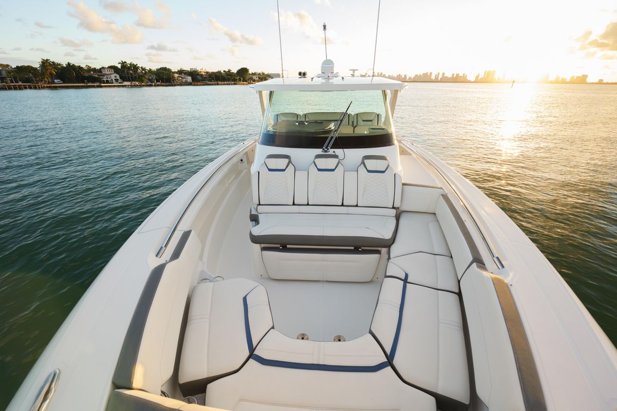 2021 Tiara Yachts 43 