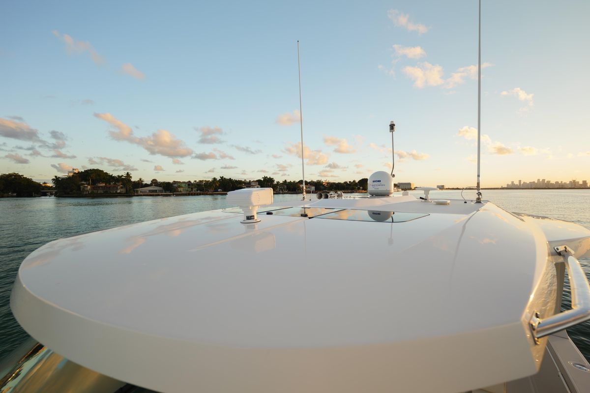 2021 Tiara Yachts 43 