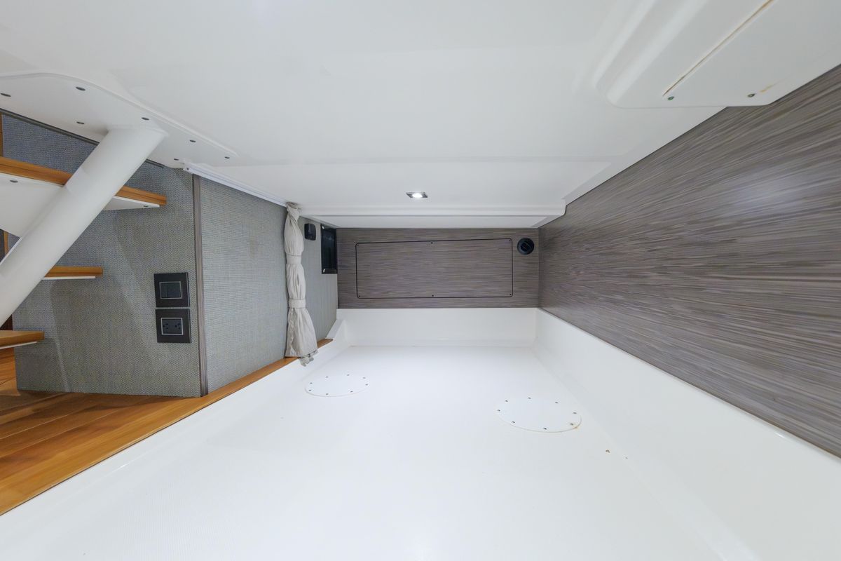 2021 Tiara Yachts 43 