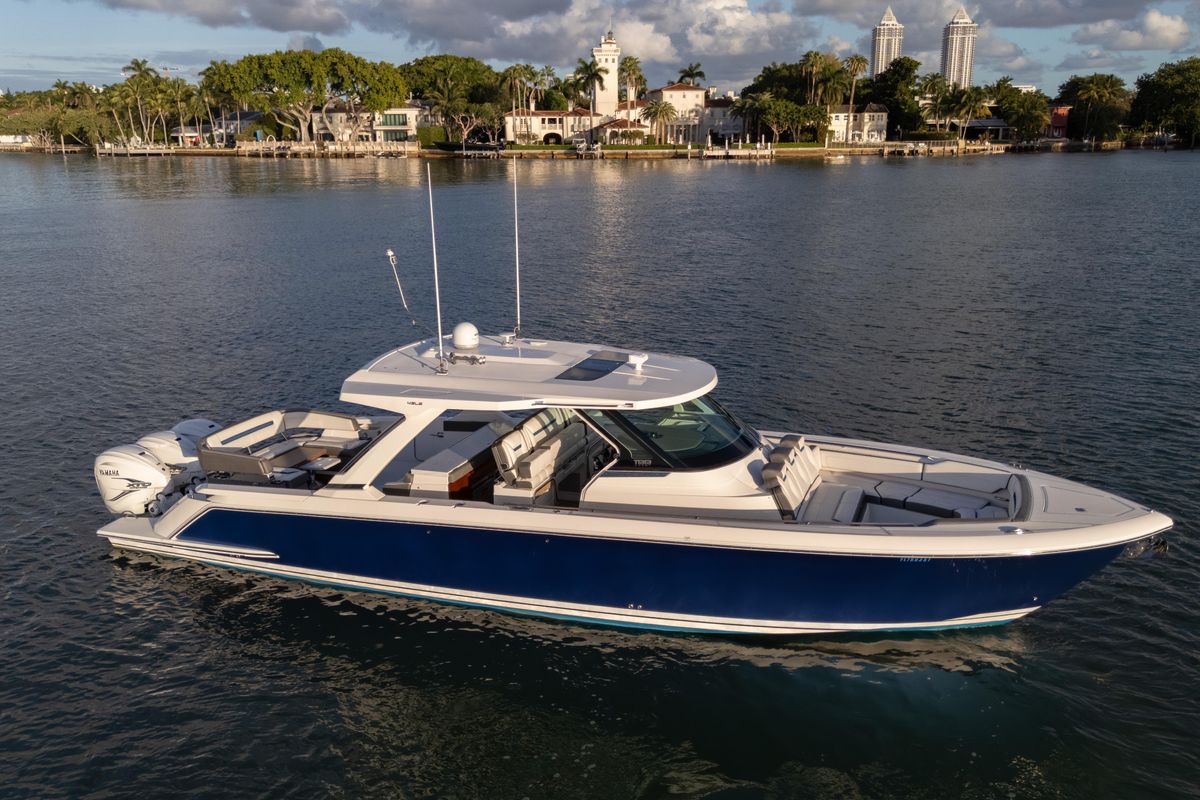 2021 Tiara Yachts 43 
