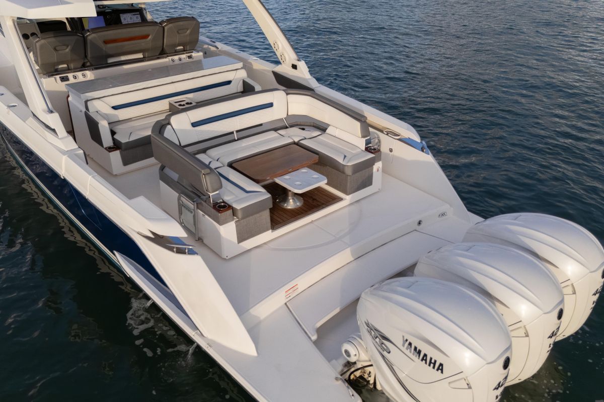 2021 Tiara Yachts 43 