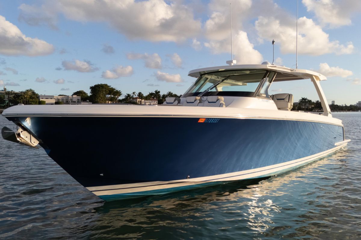 2021 Tiara Yachts 43 