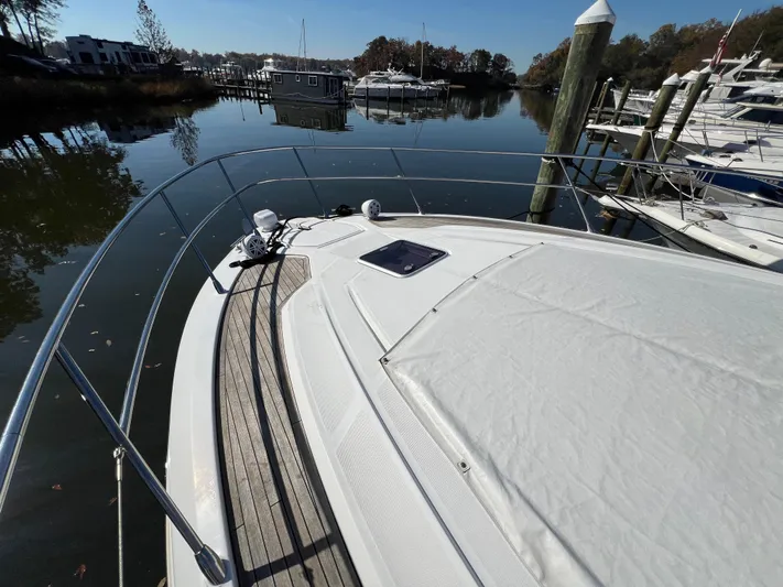 Knot Too Shabby Yacht Photos Pics 