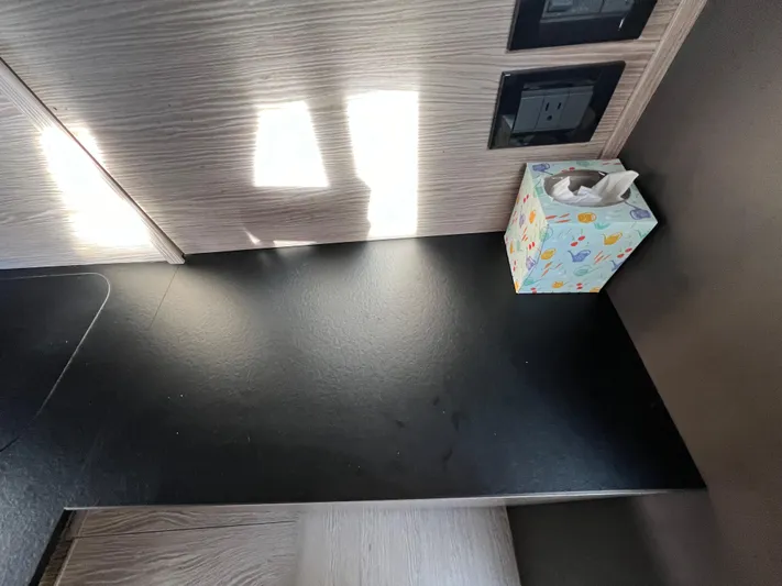 Knot Too Shabby Yacht Photos Pics 