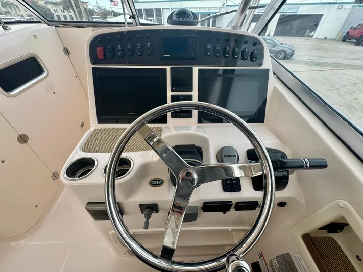 My Blue Heaven Yacht Photos Pics 