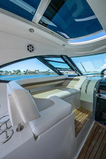  Yacht Photos Pics Interior of 2014 Sea Ray 470 Sundancer yacht with sleek seating and panoramic windows.