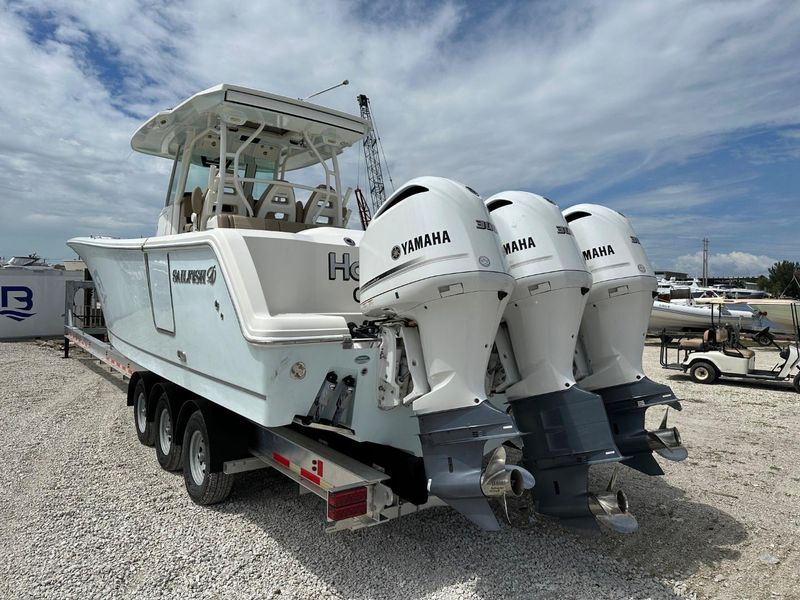 2019 Sailfish 360
