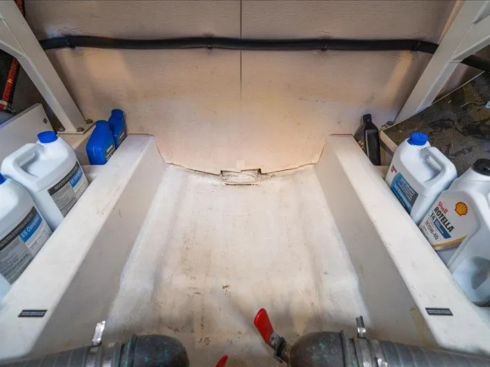 Alacrity Yacht Photos Pics 