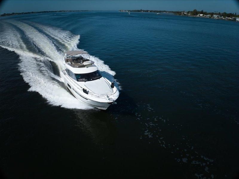 2015 Prestige 550 Flybridge