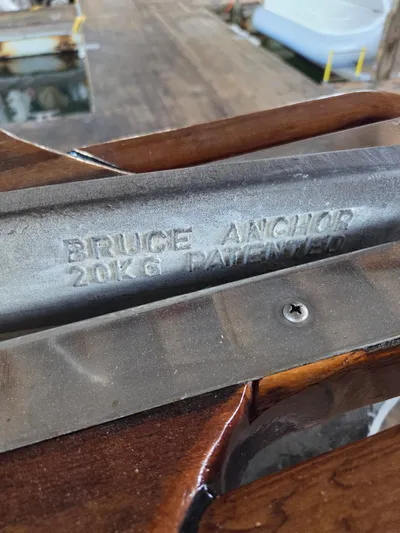 Steel Leader Yacht Photos Pics Close-up of a Bruce anchor on a 1990 Bayliner 4588 Motoryacht.