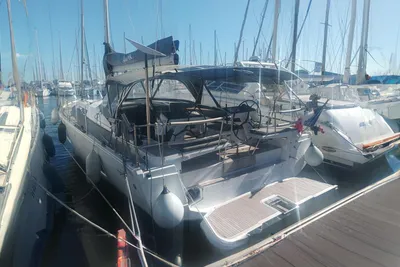 2022 Hanse 460