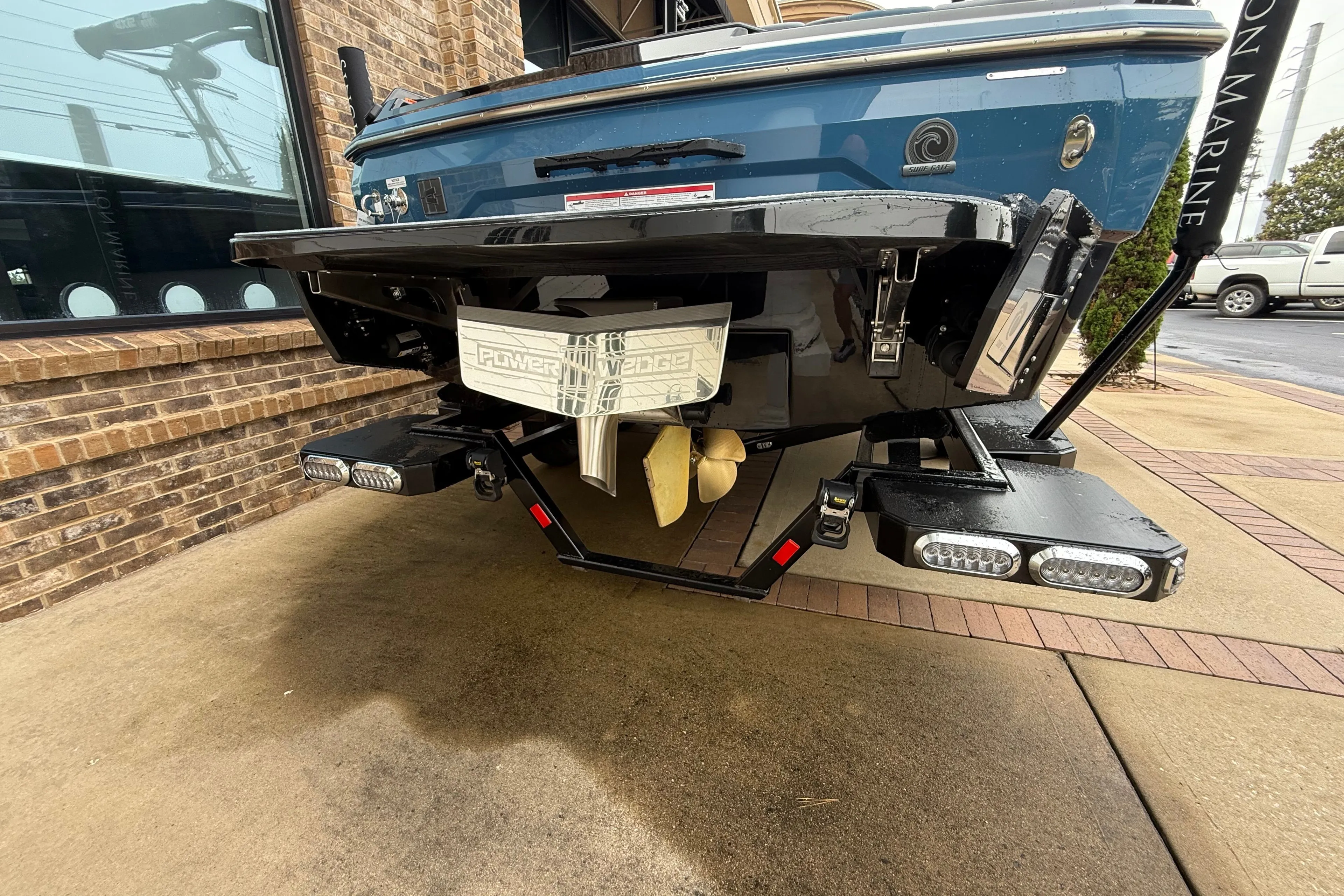 2025 AXIS A225 - Image 3