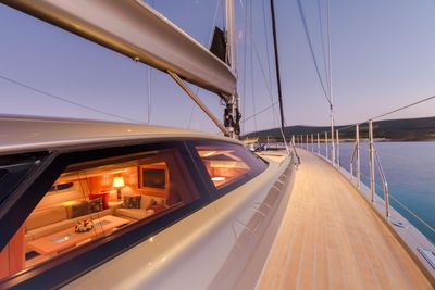 Yacht